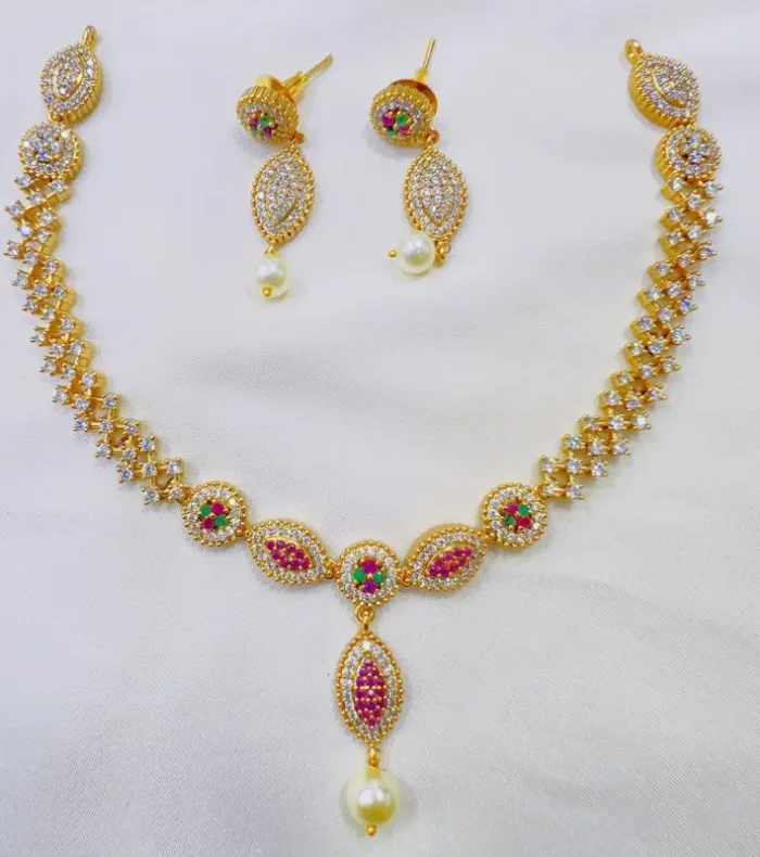 Indian Diamond Cut Gold Plated Necklace with Earrings - Image 2